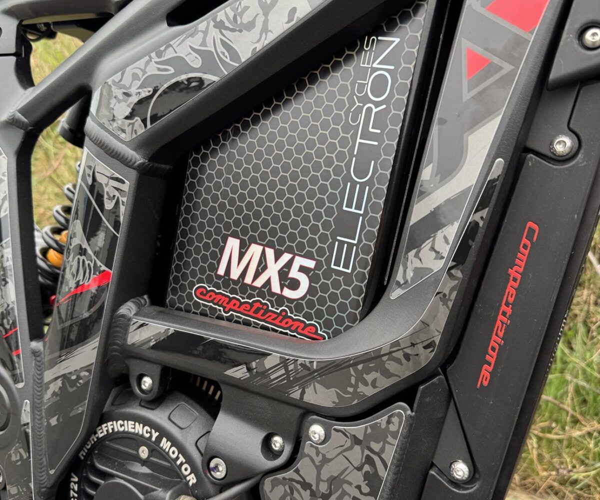 Talaria Sting MX5 Pro “Competizione 45B” 82v 23Kw - Image 12